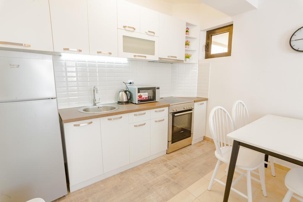 Gregovic Family Apartments Petrovac Exteriér fotografie