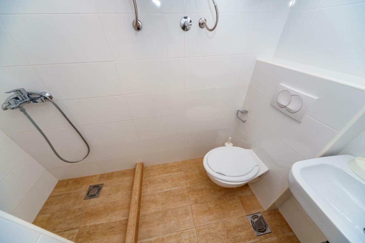 Gregovic Family Apartments Petrovac Exteriér fotografie